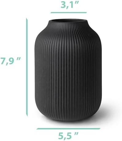Flature Ceramic Vase with Grooves - Matte Black 20cm Tall