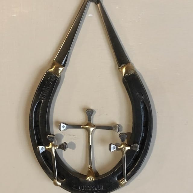 Mandydy Black Horseshoe Nail Cross Wall Decoration