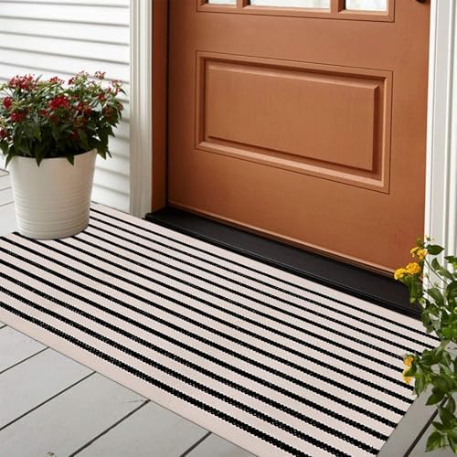 LEEVAN Black and White Striped Outdoor Rug 24x51