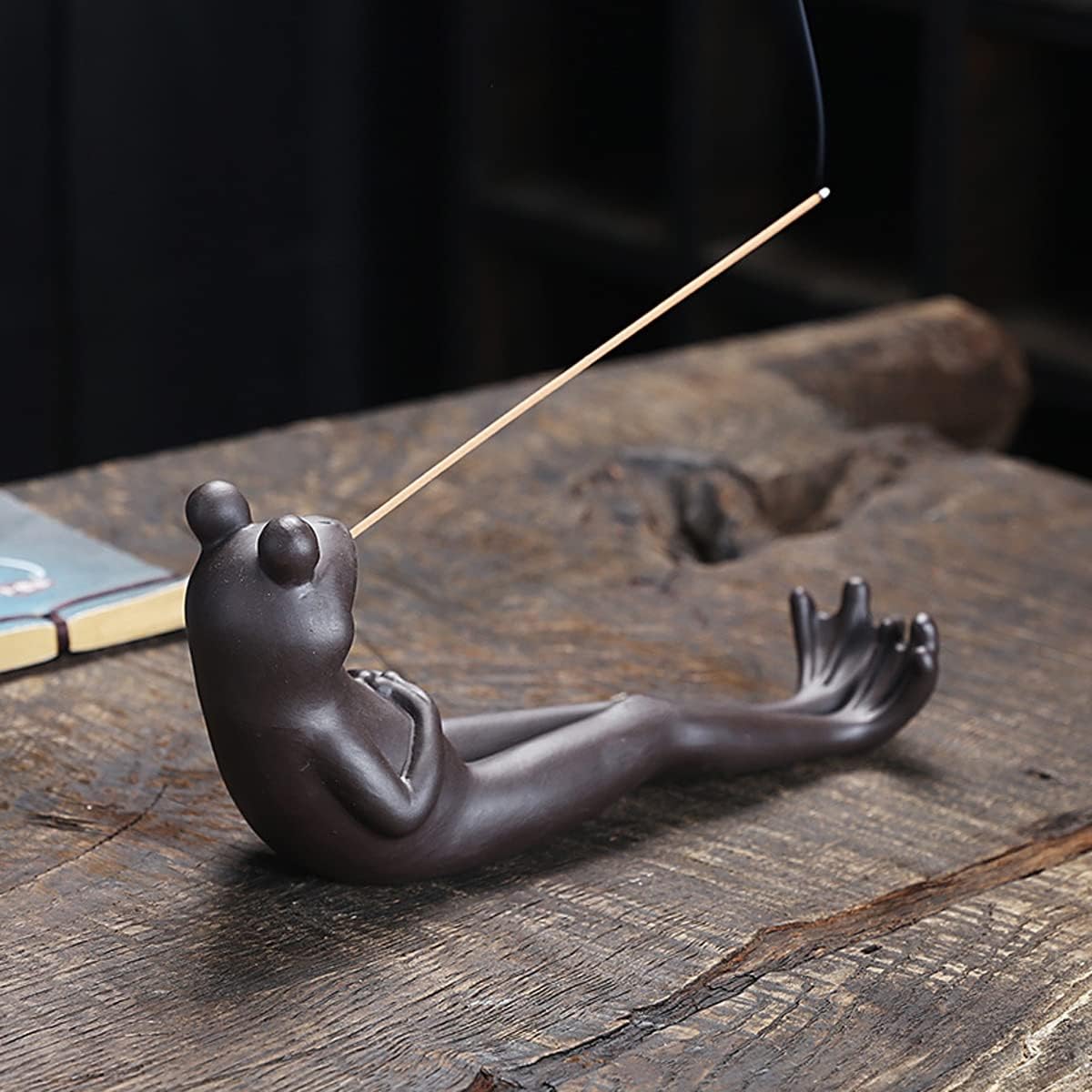 ChangWanna Frog Incense Stick Holder - Ceramic Incense Burner with 45 Sandalwood Sticks