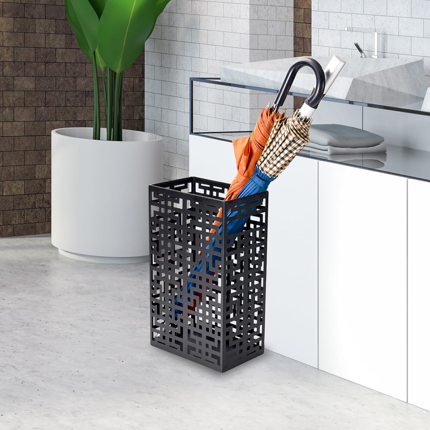 Black Metal Umbrella Stand Rack for Entryway