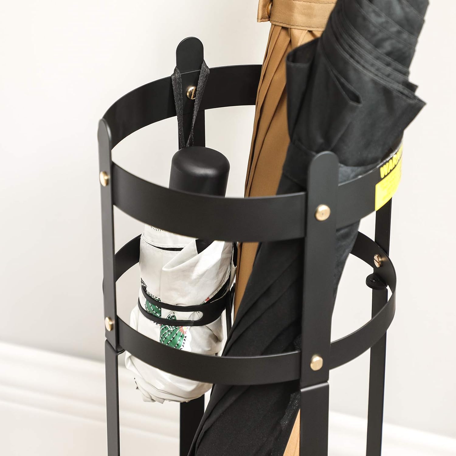 SONGMICS Steel Round Umbrella Stand with Drip Tray