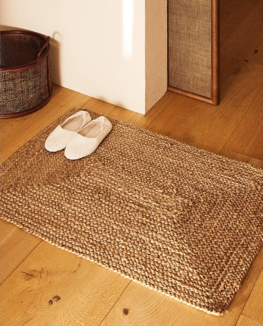 FRELISH DECOR Handwoven Jute Area Rug 2x3 Feet